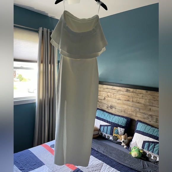 Express White off the shoulder ruffle maxi dress with split - Picture 6 of 10